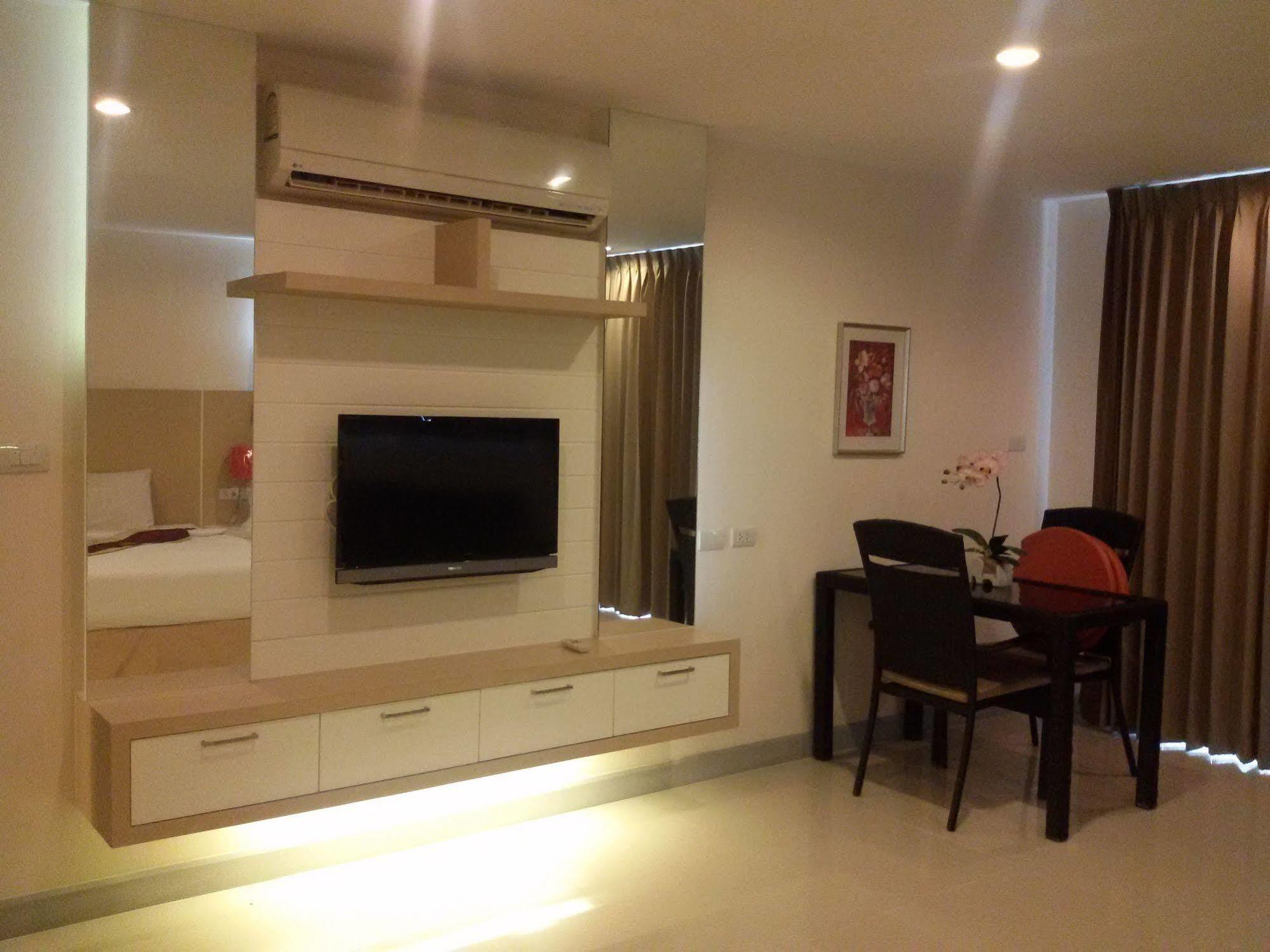 The Paradise Residence Condominum Джомтиен Бийч Екстериор снимка